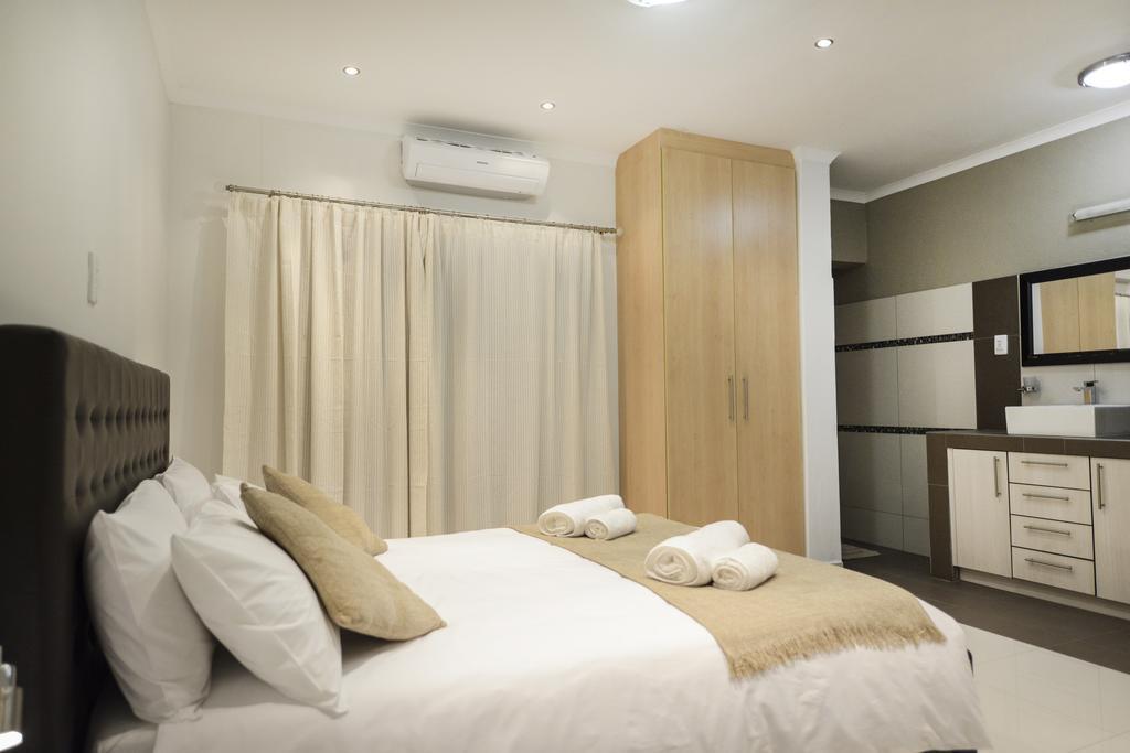 Discovery Guest House Windhoek Habitación foto