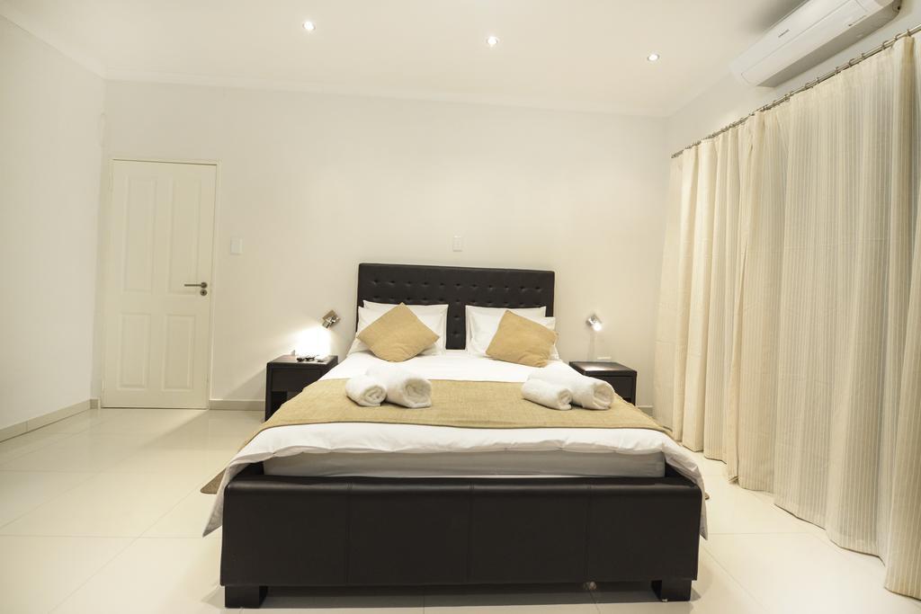 Discovery Guest House Windhoek Habitación foto